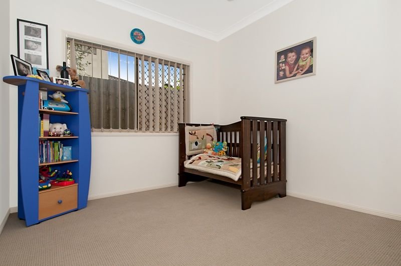 Photo - 3 Kennedia Court, North Lakes QLD 4509 - Image 7