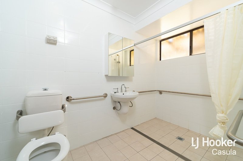 Photo - 3 Kenny Avenue, Casula NSW 2170 - Image 5