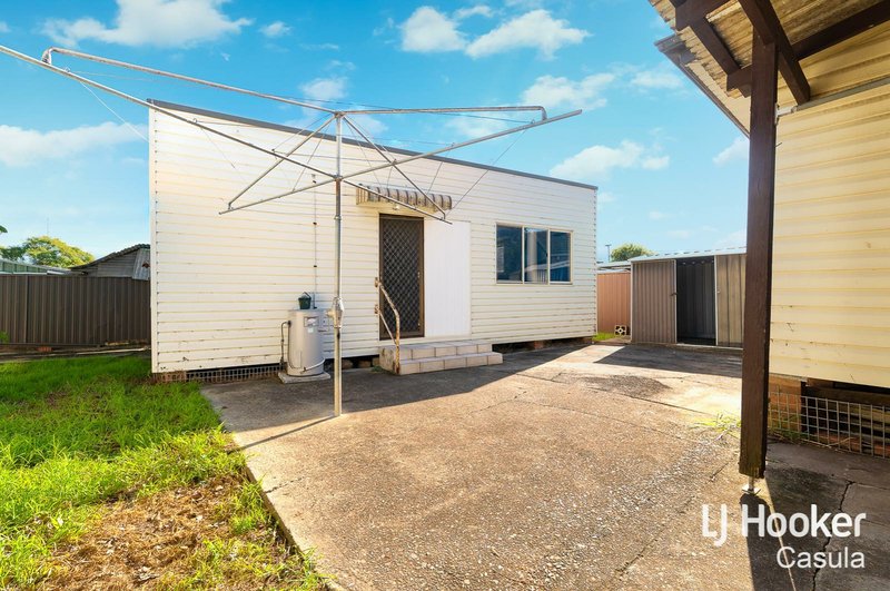 Photo - 3 Kenny Avenue, Casula NSW 2170 - Image 7