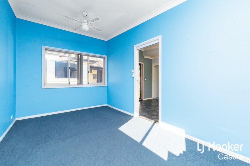 Photo - 3 Kenny Avenue, Casula NSW 2170 - Image 10