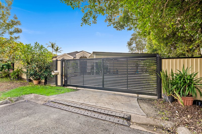 Photo - 3 Kenny Close, Forest Lake QLD 4078 - Image 2