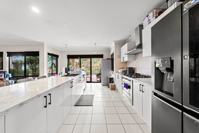 Photo - 3 Kenny Close, Forest Lake QLD 4078 - Image 7