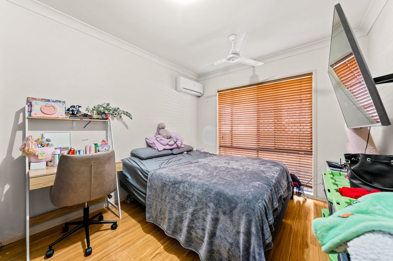Photo - 3 Kenny Close, Forest Lake QLD 4078 - Image 12
