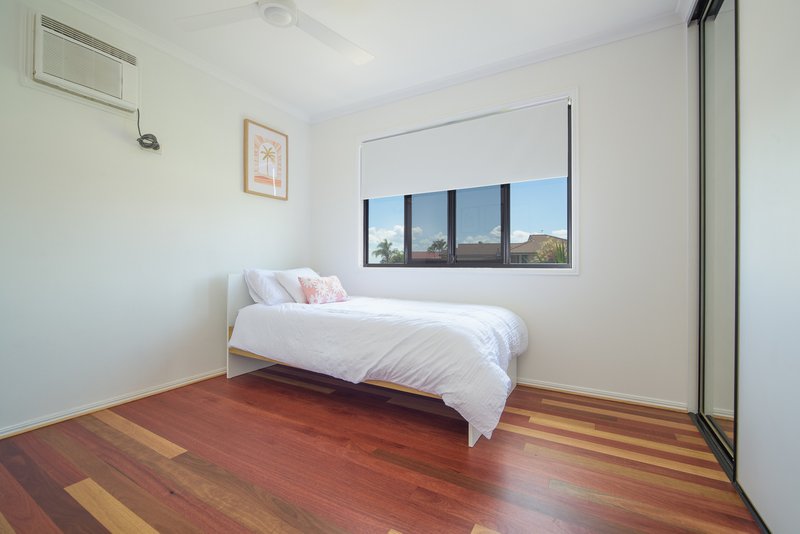 Photo - 3 Kensington Place, Kin Kora QLD 4680 - Image 13