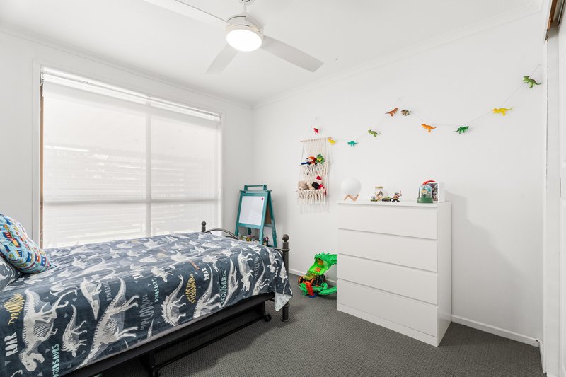 Photo - 3 Kentia Court, Kawungan QLD 4655 - Image 10