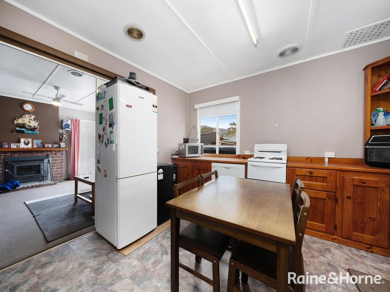 Photo - 3 Kerria Road, Risdon Vale TAS 7016 - Image 3