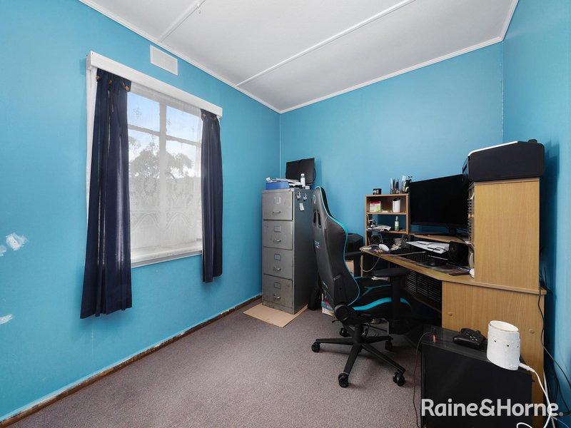 Photo - 3 Kerria Road, Risdon Vale TAS 7016 - Image 9