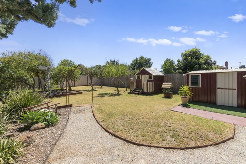 Photo - 3 Kerta Close, Hoppers Crossing VIC 3029 - Image 6