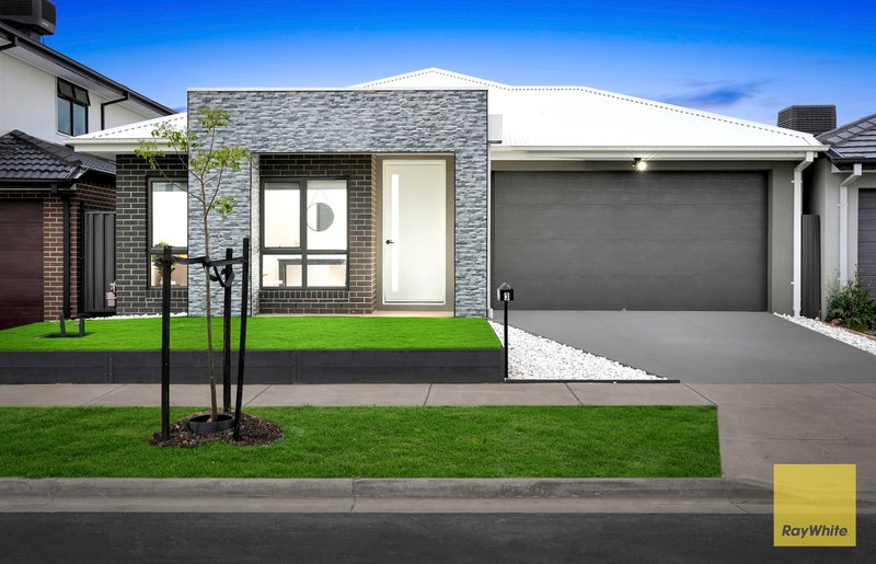 Photo - 3 Kevin Avenue, Tarneit VIC 3029 - Image 2