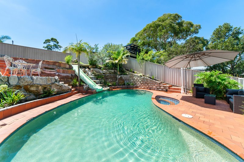 Photo - 3 Kiah Place, Miranda NSW 2228 - Image 2