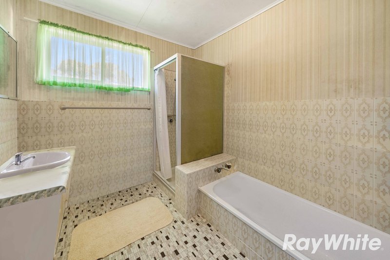 Photo - 3 Kiah Street, Eastern Heights QLD 4305 - Image 13