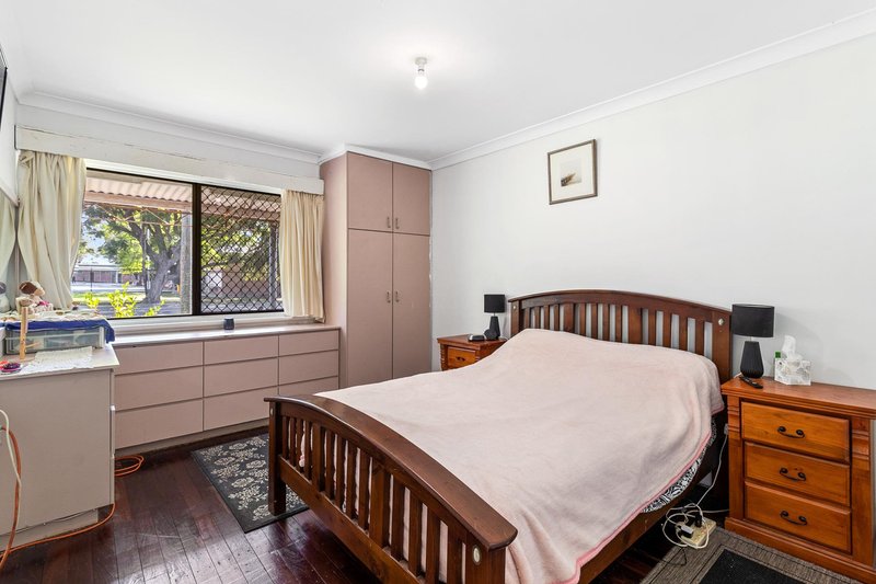 Photo - 3 Kiandra Way, High Wycombe WA 6057 - Image 7