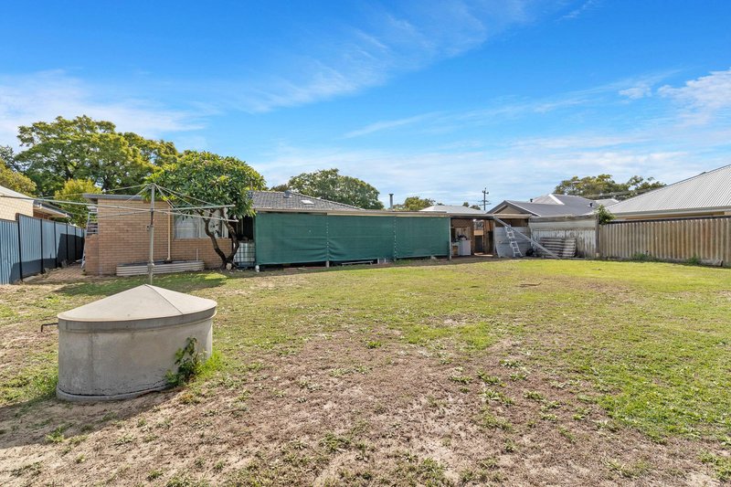 Photo - 3 Kiandra Way, High Wycombe WA 6057 - Image 20