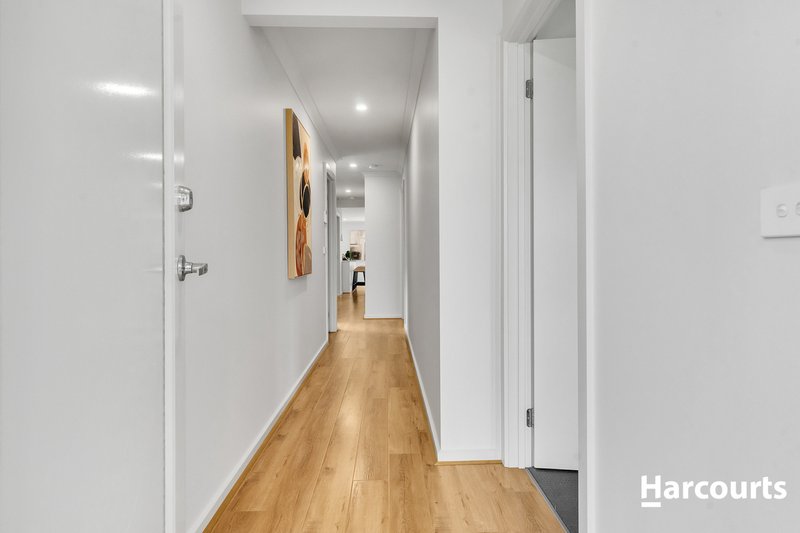 Photo - 3 Kichner Street, Tarneit VIC 3029 - Image 7