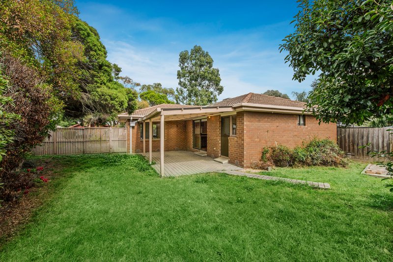 Photo - 3 Kilborn Court, Mill Park VIC 3082 - Image 8