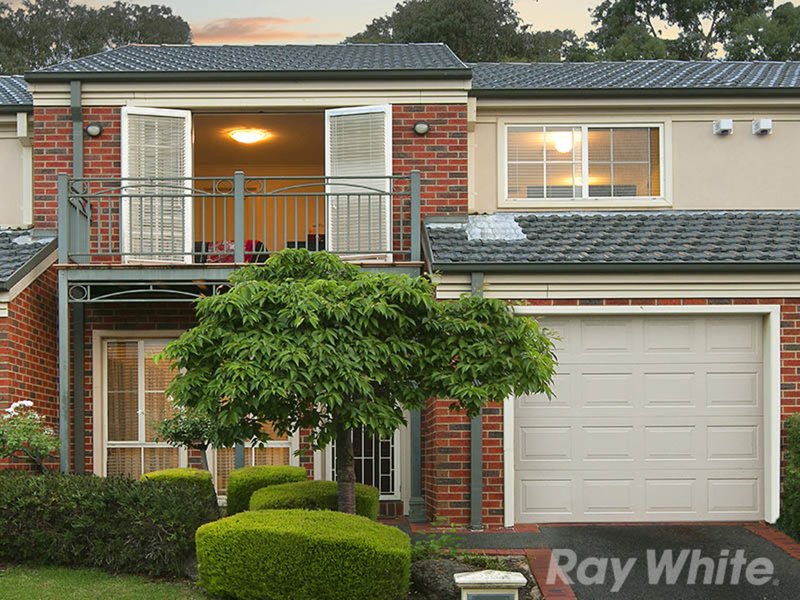 3 Kingsland Close, Dingley Village VIC 3172