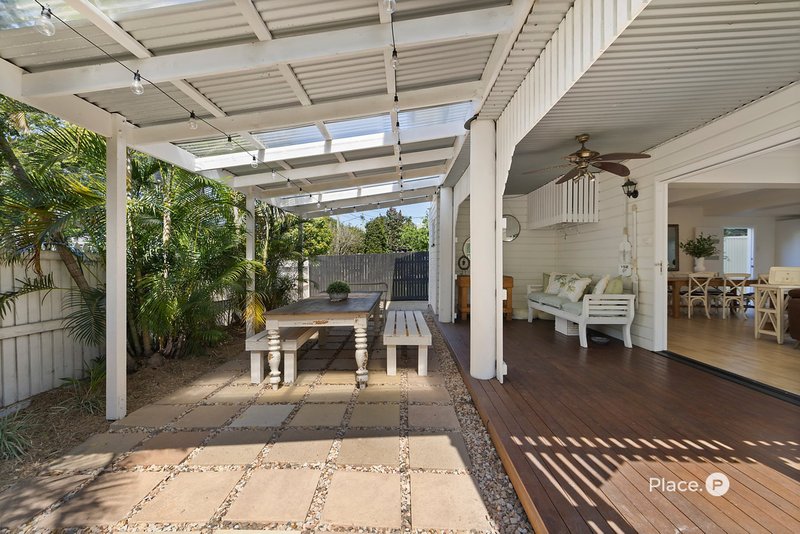 Photo - 3 Kingsley Parade, Yeronga QLD 4104 - Image 6