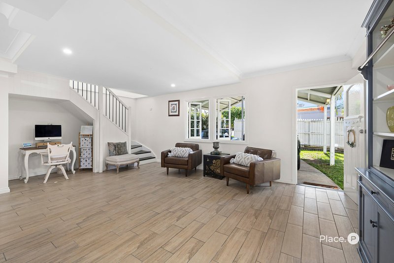 Photo - 3 Kingsley Parade, Yeronga QLD 4104 - Image 7