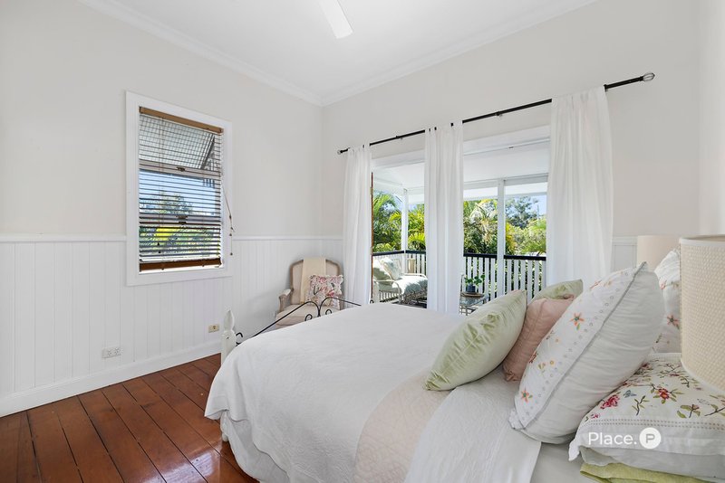 Photo - 3 Kingsley Parade, Yeronga QLD 4104 - Image 12