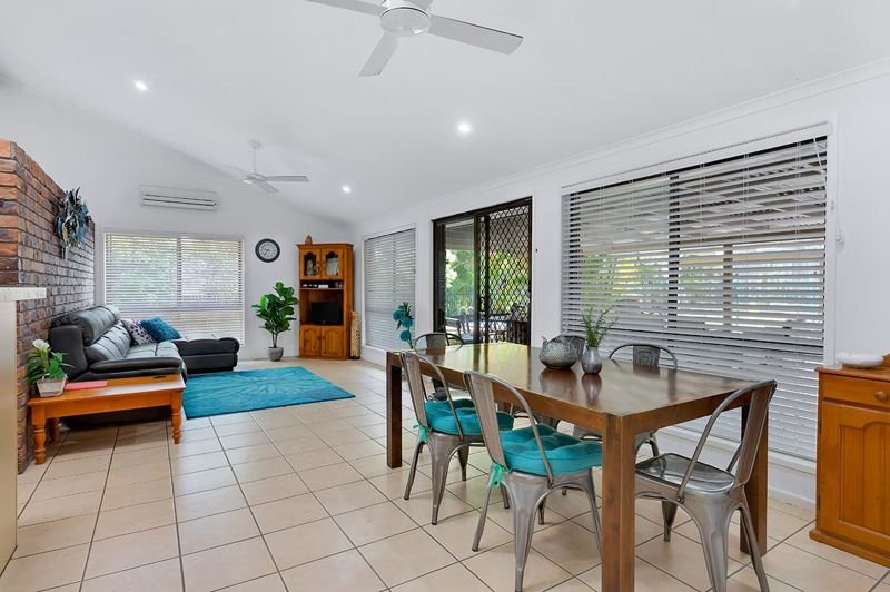 Photo - 3 Kingswood Court, Sunnybank Hills QLD 4109 - Image 3