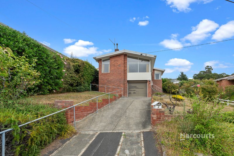 Photo - 3 Kingswood Crescent, Berriedale TAS 7011 - Image 2