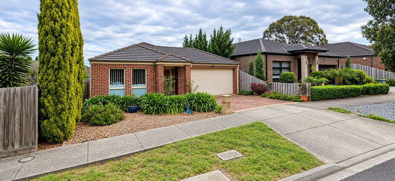 Photo - 3 Kinkora Crescent, South Morang VIC 3752 - Image 3