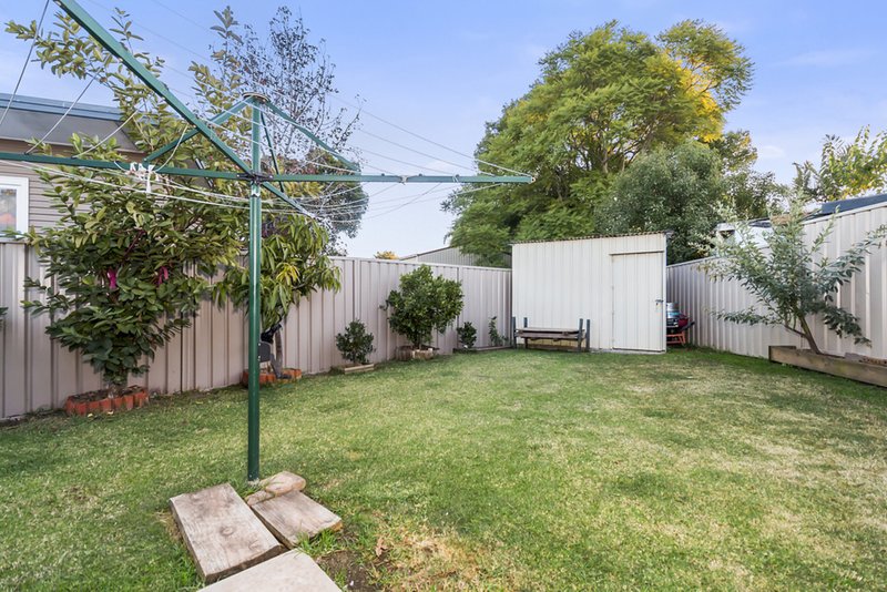 Photo - 3 Kinkuna St , Busby NSW 2168 - Image 9