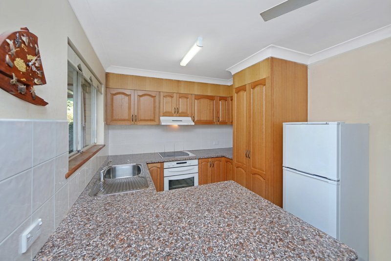 Photo - 3 Kobada Avenue, Buff Point NSW 2262 - Image 3