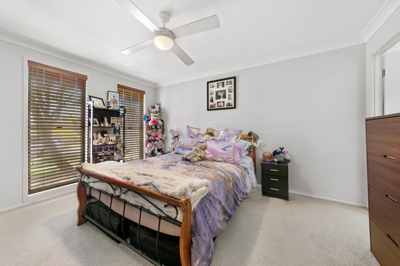 Photo - 3 Kooringal Avenue, Woongarrah NSW 2259 - Image 6