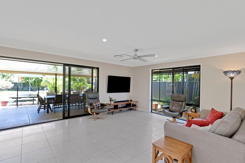 Photo - 3 Kristen Close, Buderim QLD 4556 - Image 5