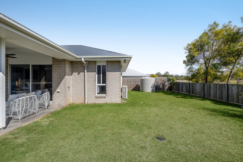 Photo - 3 Krumins Avenue, Highfields QLD 4352 - Image 18