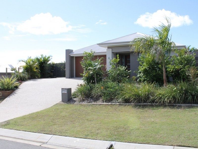 Photo - 3 Kurwongbah Street, Boyne Island QLD 4680 - Image 20