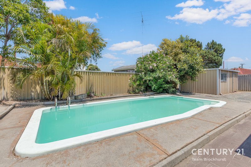 3 Lachlan Road, Thornlie WA 6108