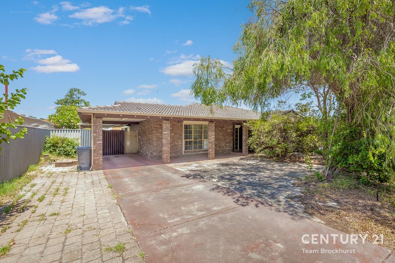 Photo - 3 Lachlan Road, Thornlie WA 6108 - Image 4