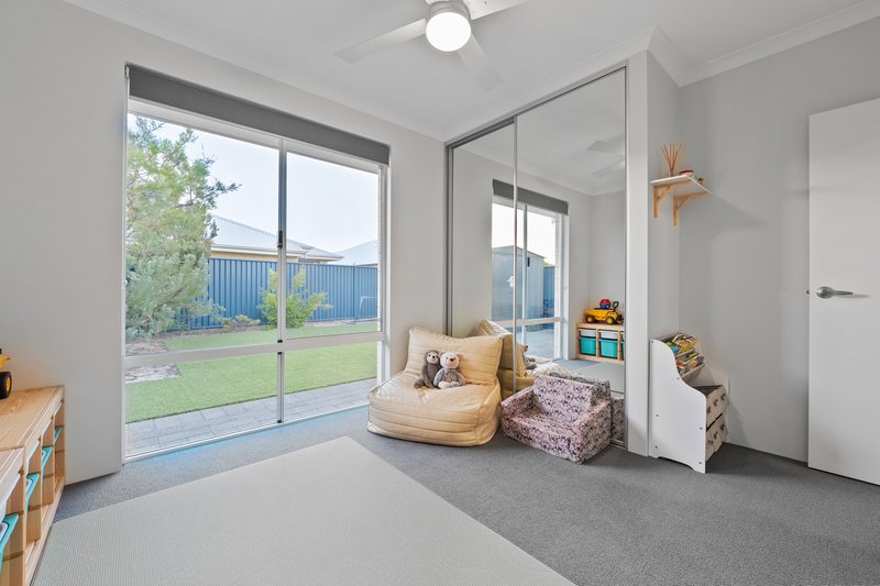 Photo - 3 Lanagan Drive, Baldivis WA 6171 - Image 23