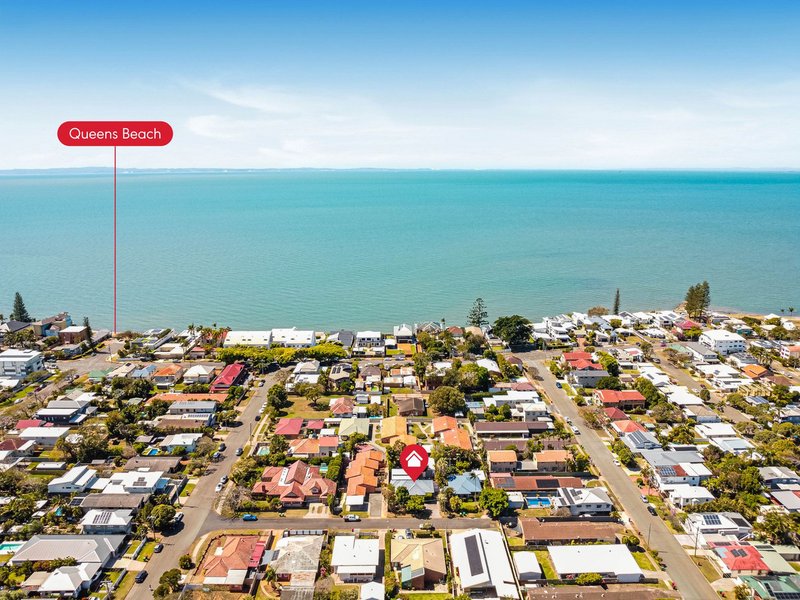 Photo - 3 Lancaster Avenue, Redcliffe QLD 4020 - Image 2