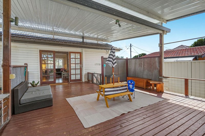 Photo - 3 Lancaster Avenue, Redcliffe QLD 4020 - Image 14