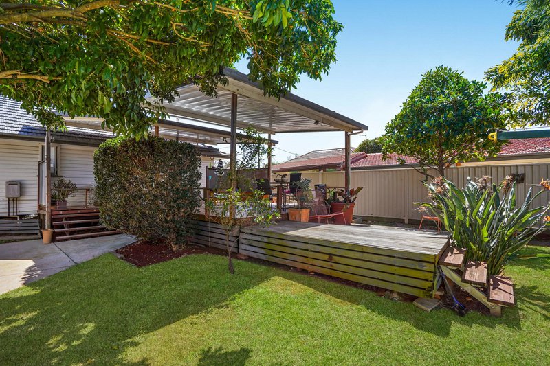 Photo - 3 Lancaster Avenue, Redcliffe QLD 4020 - Image 16
