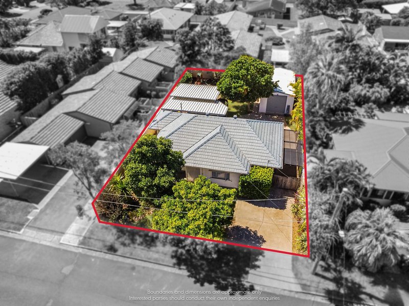 Photo - 3 Lancaster Avenue, Redcliffe QLD 4020 - Image 19
