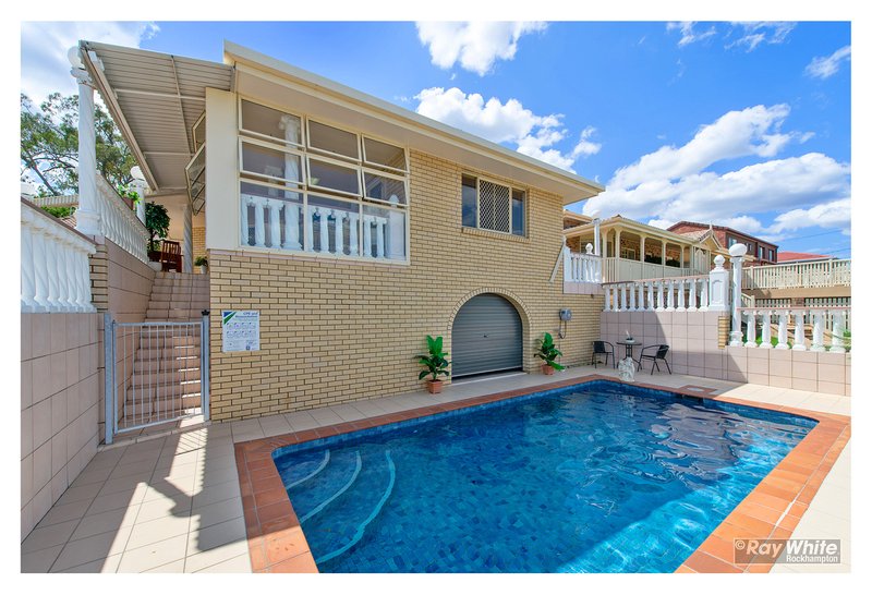 Photo - 3 Langford Street, Norman Gardens QLD 4701 - Image 1