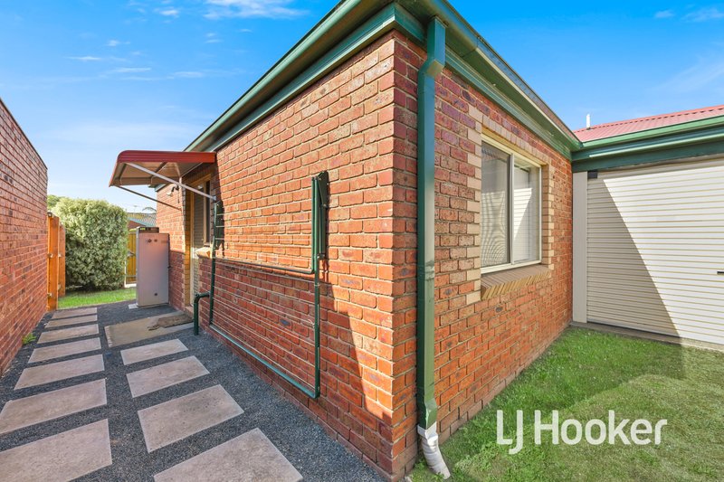 Photo - 3 Lansell Drive, Cranbourne North VIC 3977 - Image 10