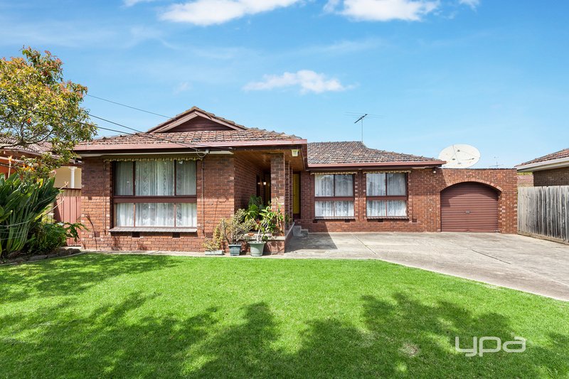 Photo - 3 Lantana Court, St Albans VIC 3021 - Image 3