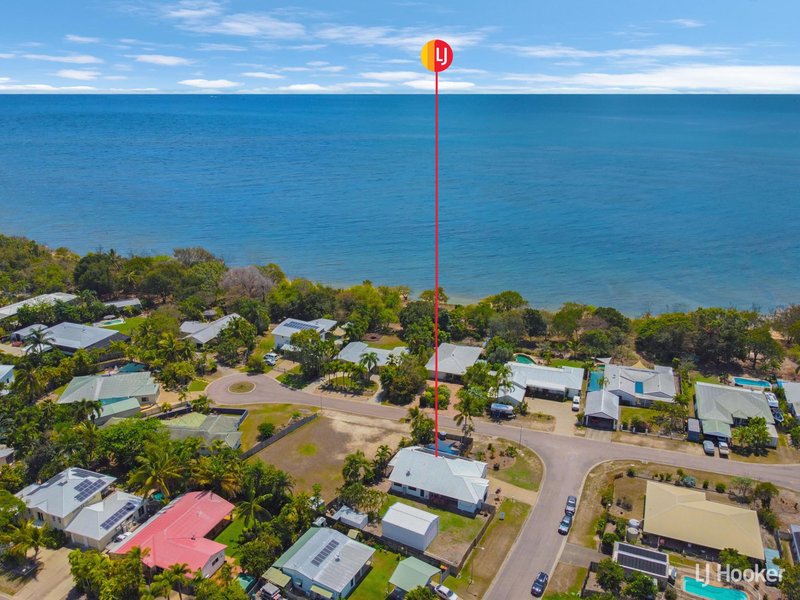 Photo - 3 Lasindra Court, Bushland Beach QLD 4818 - Image 14