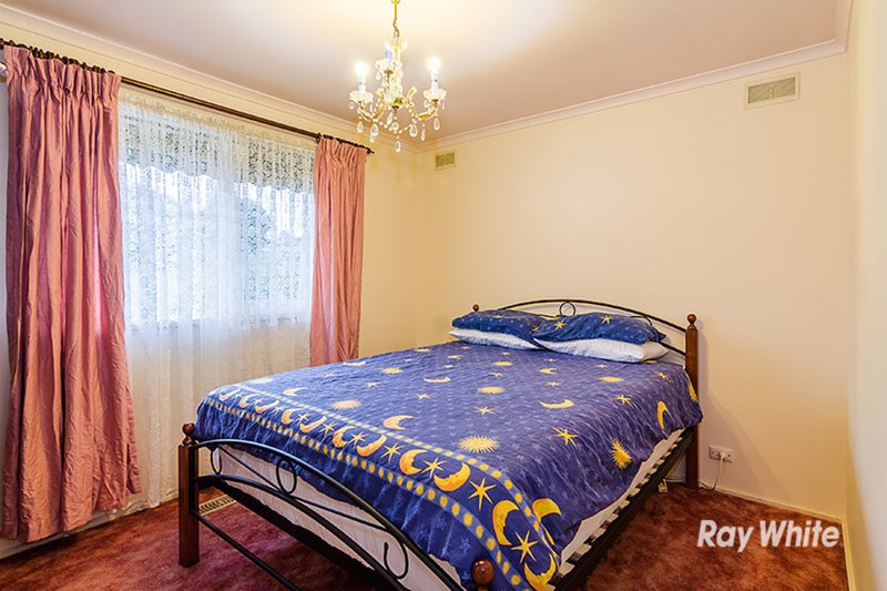 Photo - 3 Latrobe Street, Cranbourne VIC 3977 - Image 11