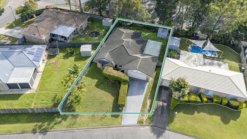 Photo - 3 Lavender Court, Bray Park QLD 4500 - Image 17