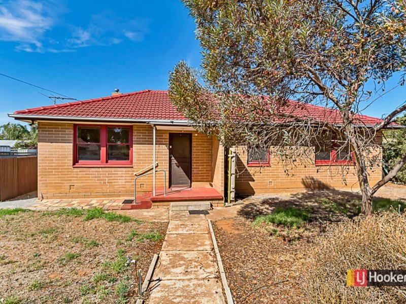 3 Law Street, Elizabeth Park SA 5113