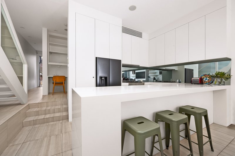 Photo - 3 Lawson Street, Bondi Junction NSW 2022 - Image 6
