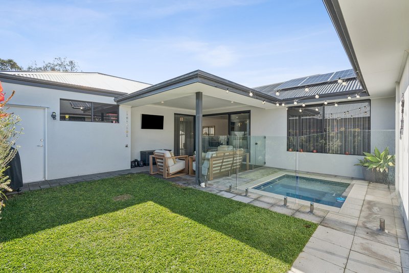Photo - 3 Learmonth Road, Bushmead WA 6055 - Image 32