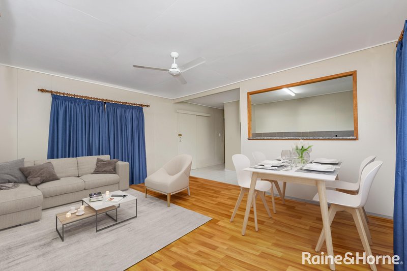 Photo - 3 Leeds Street, Gulliver QLD 4812 - Image 2