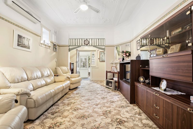 Photo - 3 Leicester Street, Marrickville NSW 2204 - Image 3